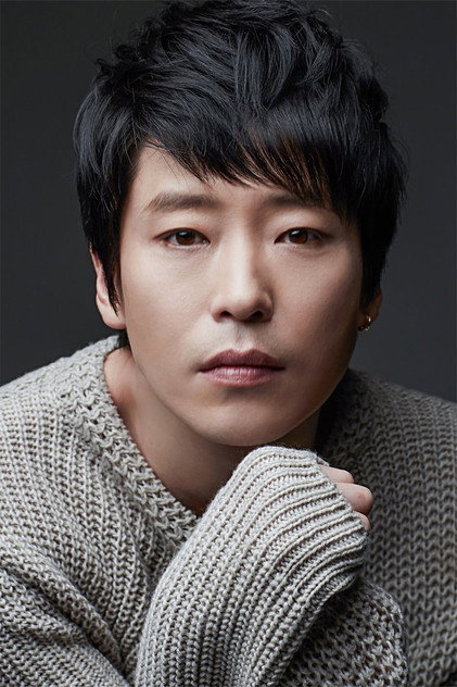 オム・ギジュン (엄기준)のプロフィール画像