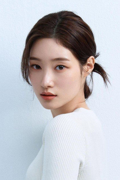 チョン・チェヨン (정채연)のプロフィール画像