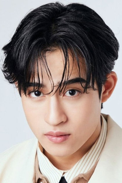 ティンナシット・イサラポンポン (ตฤณสิษฐ์ อิสระพงศ์พร)のプロフィール画像