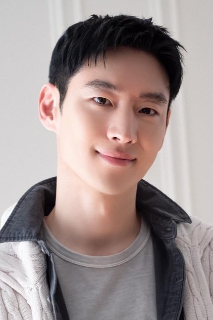 イ・ジェフン (이제훈)のプロフィール画像
